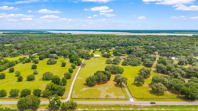 2285 W HIGHWAY 318, Citra, FL 32113