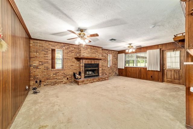 2285 W HIGHWAY 318, Citra, FL 32113