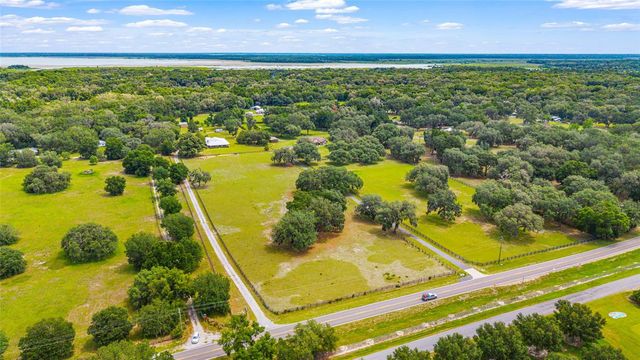 2285 W HIGHWAY 318, Citra, FL 32113