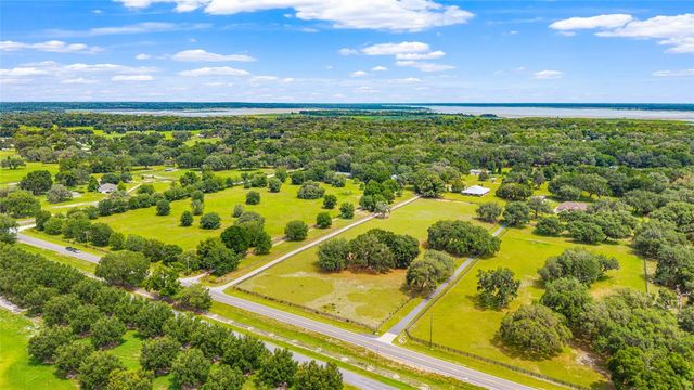2285 W HIGHWAY 318, Citra, FL 32113