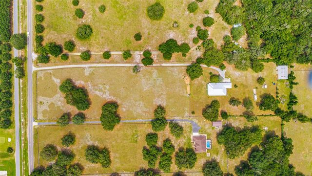 2285 W HIGHWAY 318, Citra, FL 32113