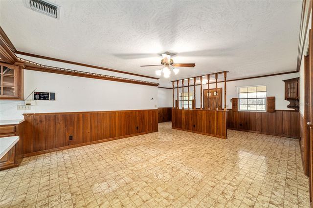 2285 W HIGHWAY 318, Citra, FL 32113