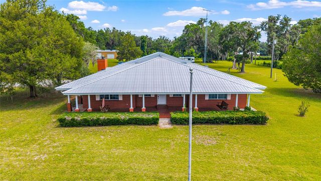 2285 W HIGHWAY 318, Citra, FL 32113