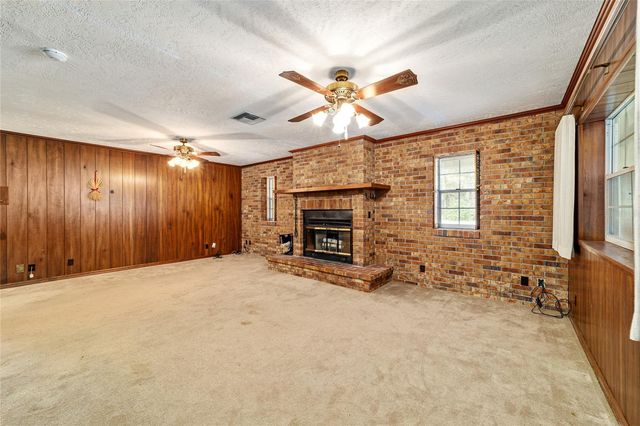 2285 W HIGHWAY 318, Citra, FL 32113