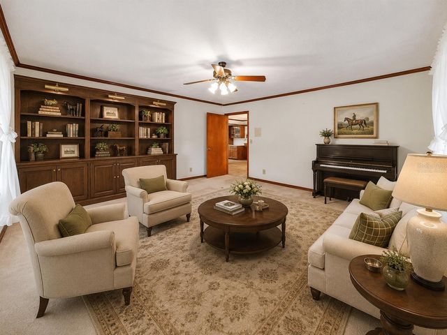 2285 W HIGHWAY 318, Citra, FL 32113