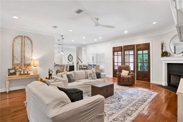4000 Lakefront Drive W, Mobile, AL 36695