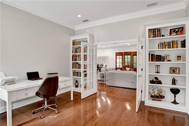 4000 Lakefront Drive W, Mobile, AL 36695