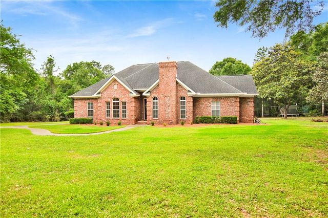 4000 Lakefront Drive W, Mobile, AL 36695