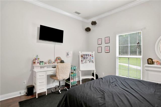 4000 Lakefront Drive W, Mobile, AL 36695