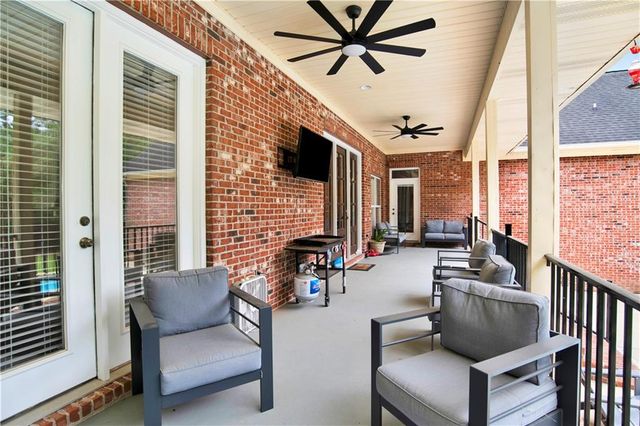 4000 Lakefront Drive W, Mobile, AL 36695