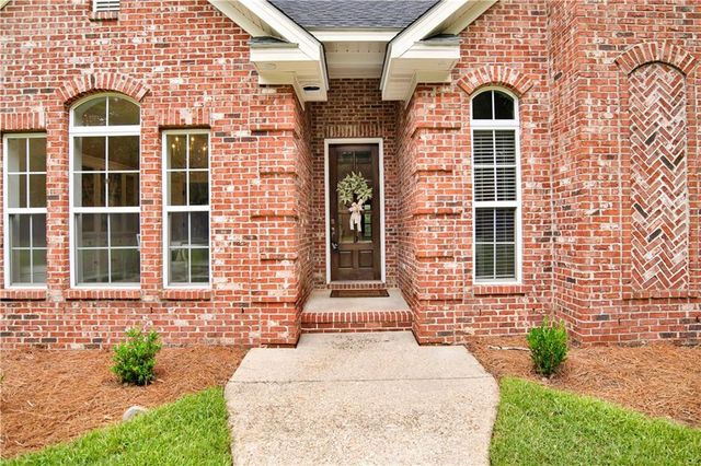 4000 Lakefront Drive W, Mobile, AL 36695