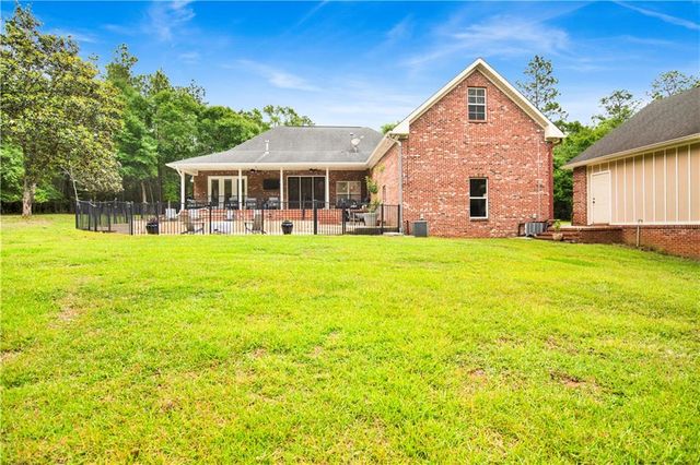 4000 Lakefront Drive W, Mobile, AL 36695