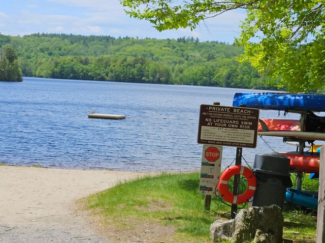637 Marmot Lane, Grantham, NH 03753
