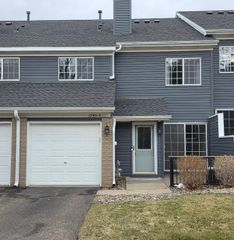 1795 Donegal Drive 3, Woodbury, MN 55125