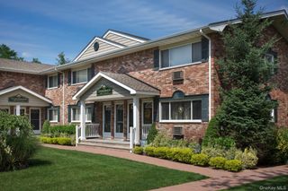 20 Westgate Drive MA33, Bohemia, NY 11716