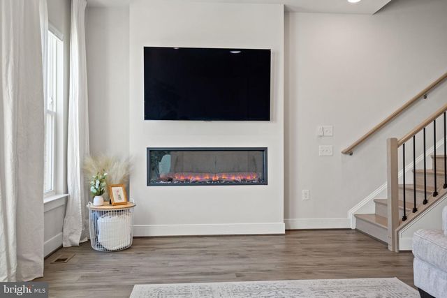 17307 TURNSTONE DR, Dumfries, VA 22026