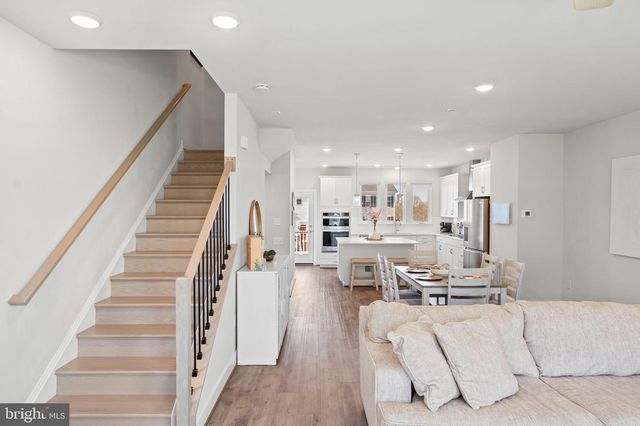 17307 TURNSTONE DR, Dumfries, VA 22026