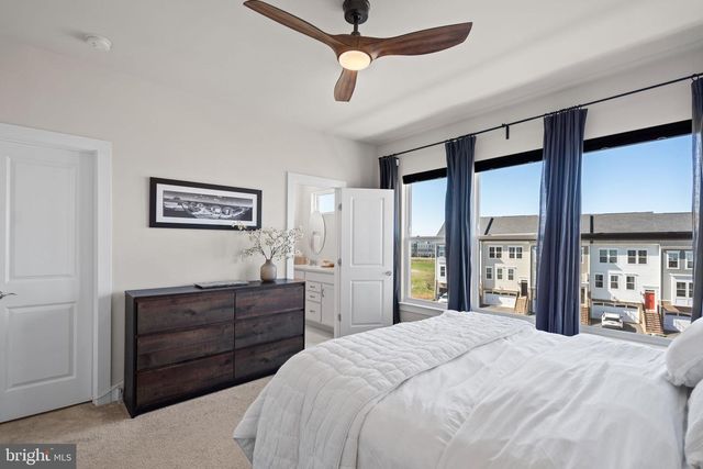 17307 TURNSTONE DR, Dumfries, VA 22026