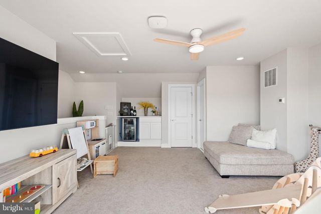 17307 TURNSTONE DR, Dumfries, VA 22026