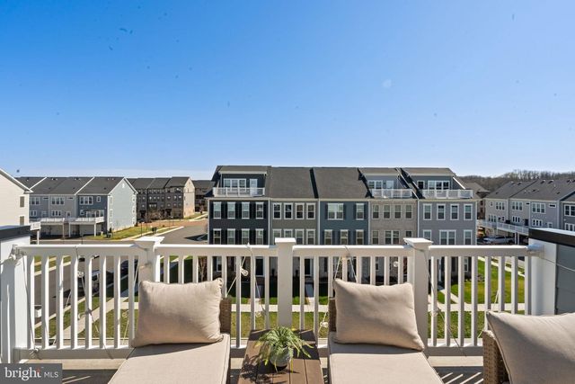 17307 TURNSTONE DR, Dumfries, VA 22026