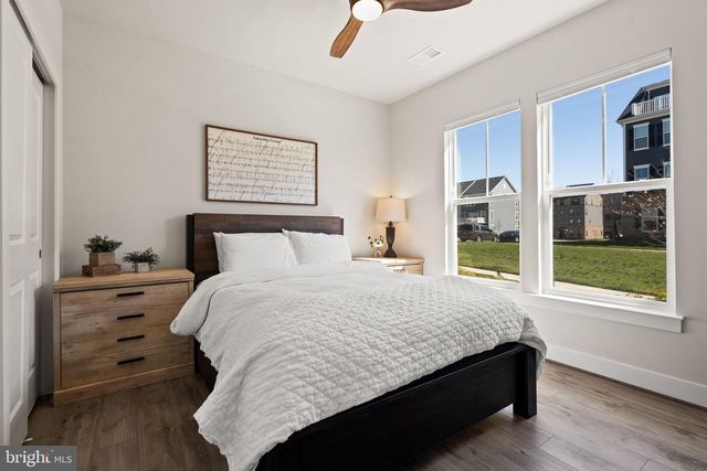 17307 TURNSTONE DR, Dumfries, VA 22026