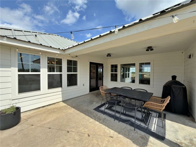 229 County Road 353 N, Orange Grove, TX 78372