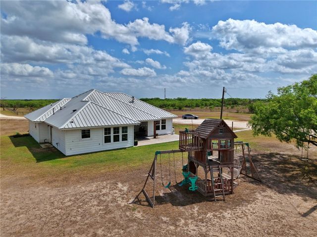 229 County Road 353 N, Orange Grove, TX 78372