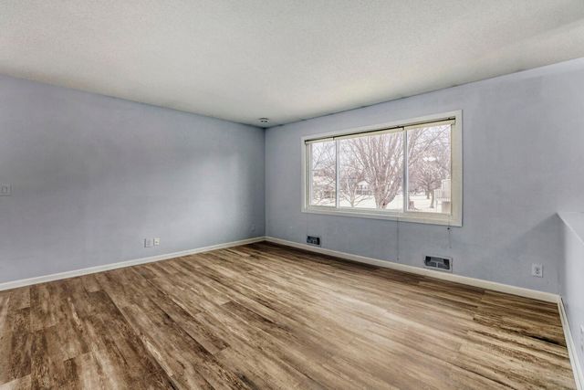 14374 Sorrel Way, Eden Prairie, MN 55347