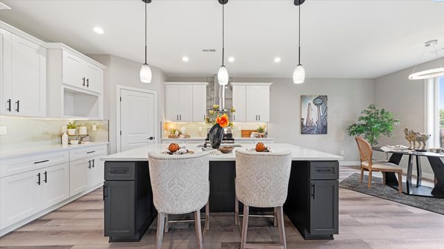 215622 E Sr 397, Kennewick, WA 99337