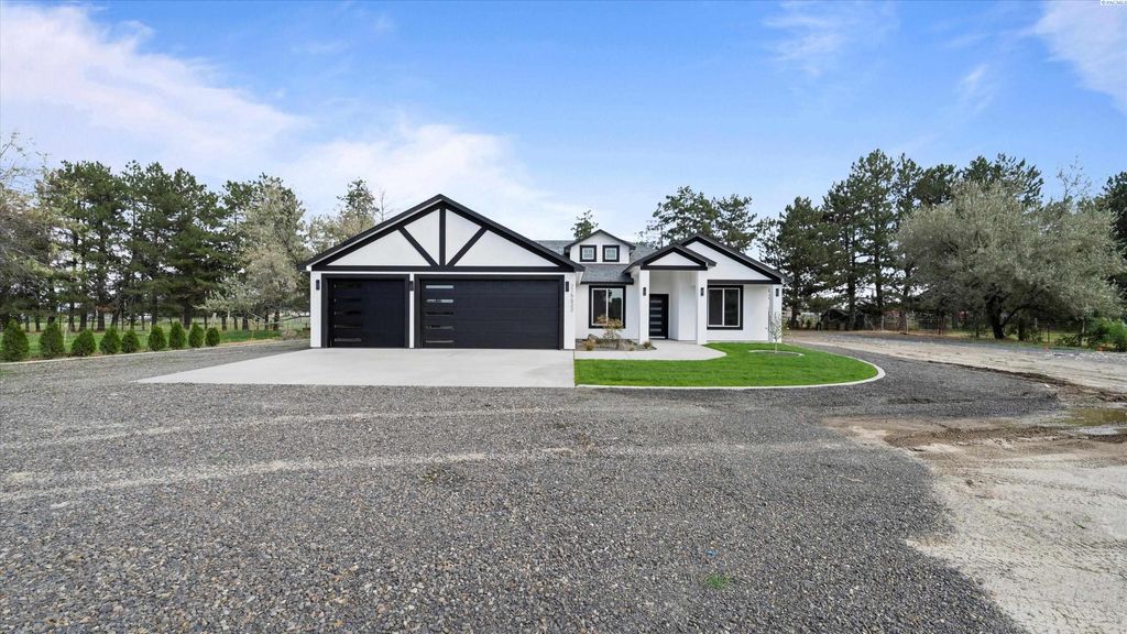 215622 E Sr 397, Kennewick, WA 99337