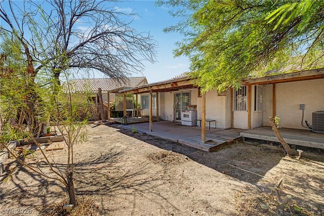 1704 Crystal Chimes Drive, Las Vegas, NV 89106