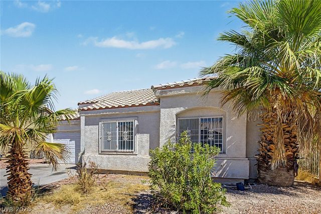 1704 Crystal Chimes Drive, Las Vegas, NV 89106