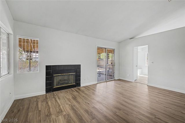 1704 Crystal Chimes Drive, Las Vegas, NV 89106
