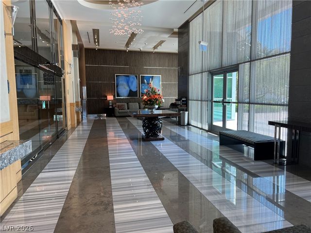 322 Karen Avenue 805, Las Vegas, NV 89109