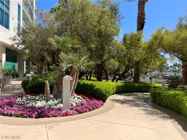322 Karen Avenue 805, Las Vegas, NV 89109