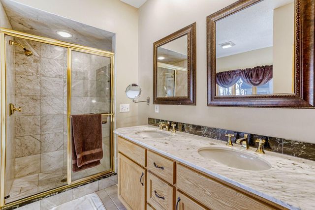 7945 Ranchview Lane N, Maple Grove, MN 55311