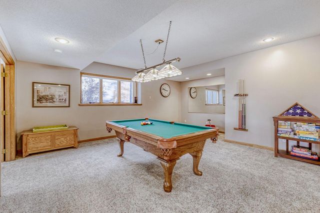 7945 Ranchview Lane N, Maple Grove, MN 55311