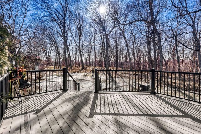 7945 Ranchview Lane N, Maple Grove, MN 55311