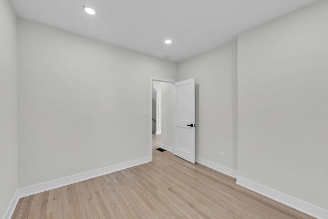 2513 Keystone Avenue, North Riverside, IL 60546