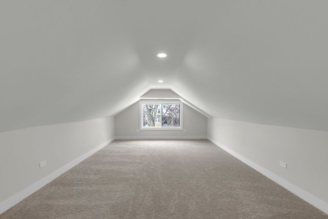 2513 Keystone Avenue, North Riverside, IL 60546