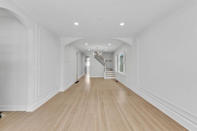 2513 Keystone Avenue, North Riverside, IL 60546