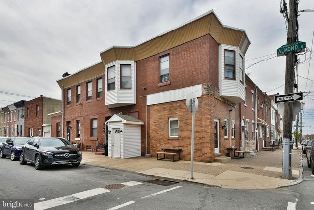 2554 E CLEARFIELD ST, Philadelphia, PA 19134