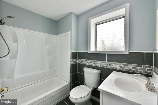 2554 E CLEARFIELD ST, Philadelphia, PA 19134