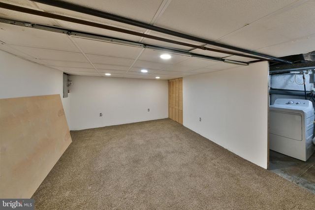 2554 E CLEARFIELD ST, Philadelphia, PA 19134