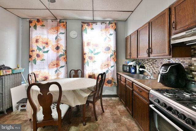 2554 E CLEARFIELD ST, Philadelphia, PA 19134