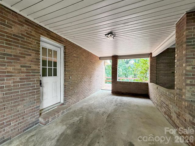 101 Cactus Loop, Sylva, NC 28779