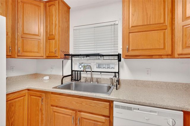 5107 DEER CREEK DRIVE, Orlando, FL 32821