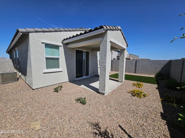 33723 N BLACKWELL Drive, San Tan Valley, AZ 85143