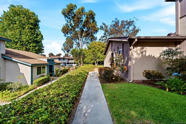 7828 Camino Raposa, San Diego, CA 92122