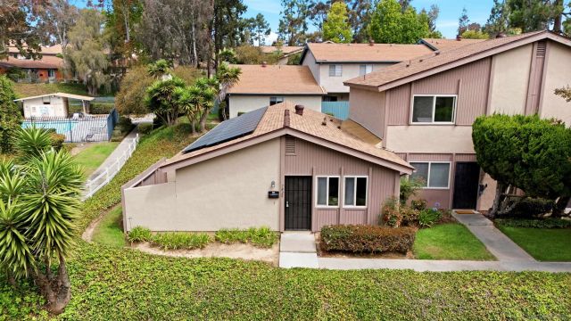 7828 Camino Raposa, San Diego, CA 92122